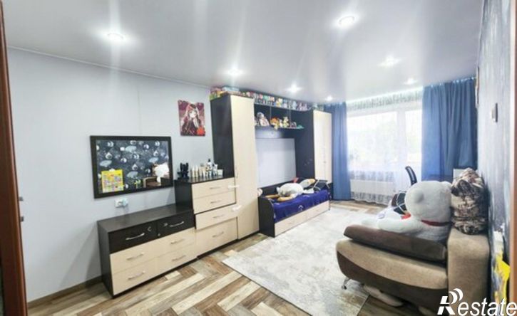 3-комн квартира Саяногорск, микрорайон Советский, 32