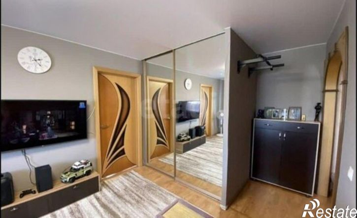 3-комн квартира Черногорск, проспект Космонавтов, 8