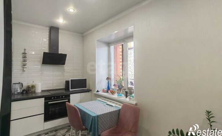 3-комн квартира Абакан, улица Авиаторов, 6