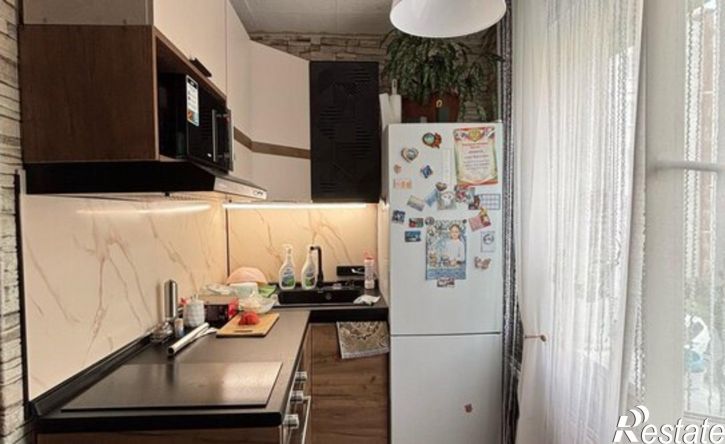 2-комн квартира Саяногорск, микрорайон Центральный, 2Б