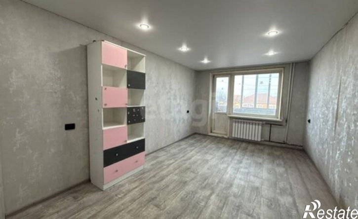 3-комн квартира Черногорск, Юбилейная улица, 26