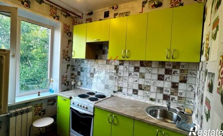 3-комн квартира Черногорск, Юбилейная улица, 26