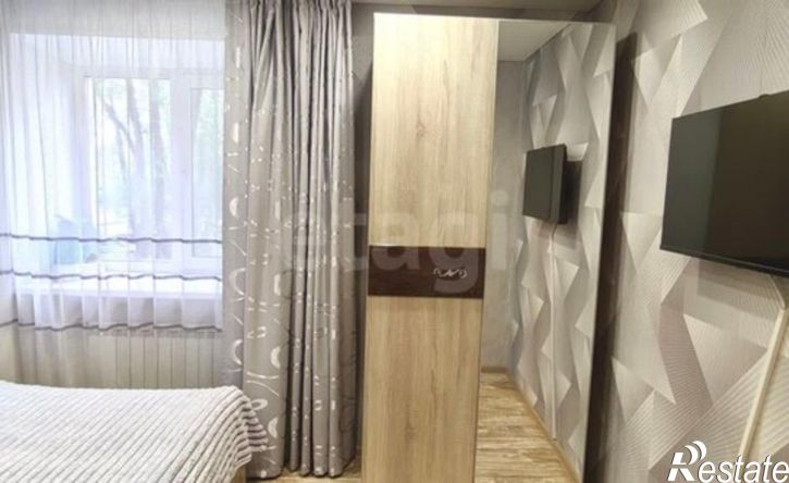 3-комн квартира Абакан, Советская улица, 40