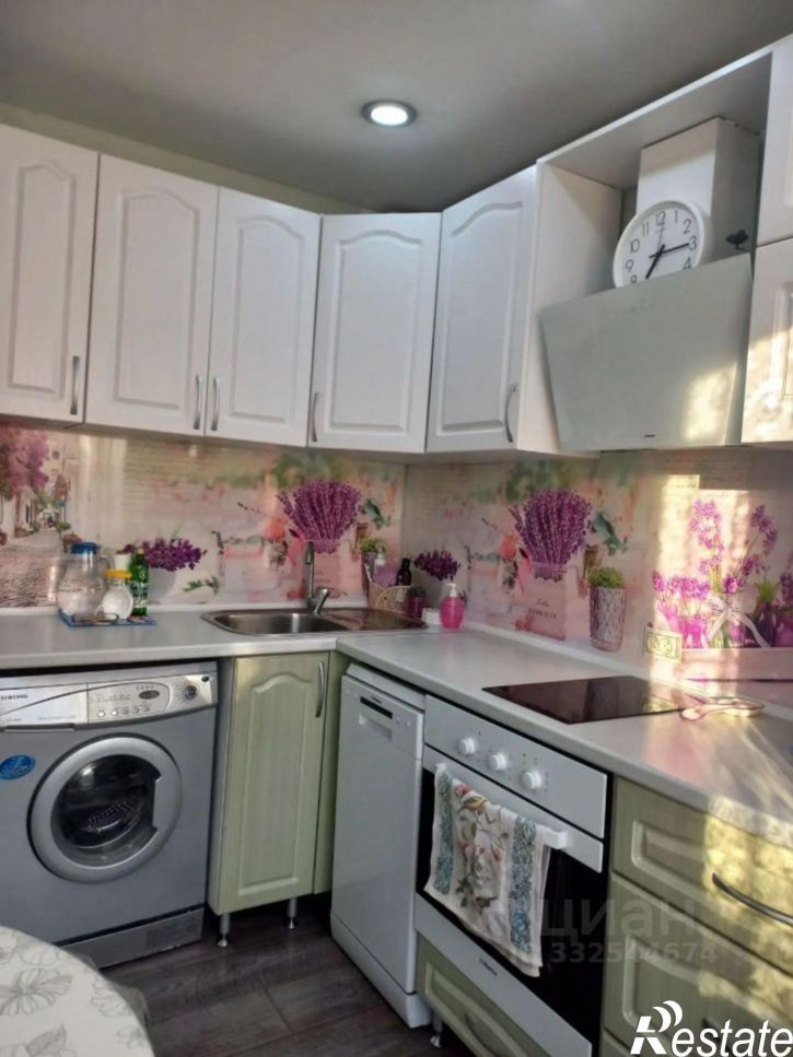 2-комн квартира пр-кт Космонавтов, 18В,  д. 18В