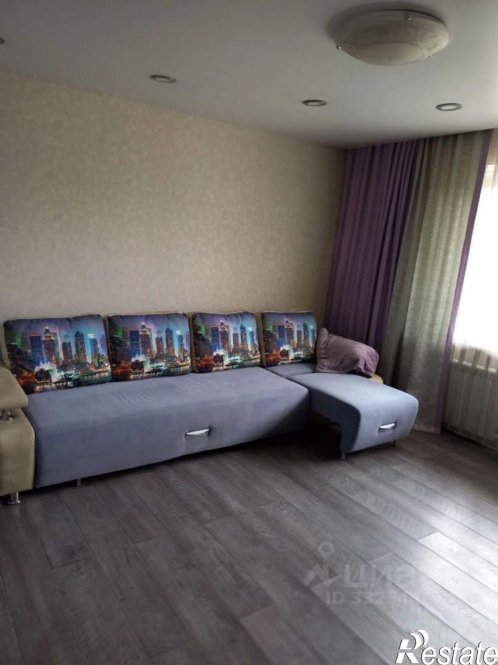2-комн квартира пр-кт Космонавтов, 18В,  д. 18В