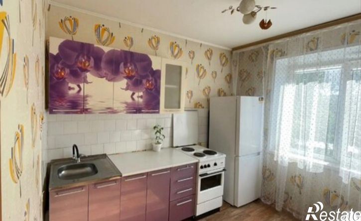 2-комн квартира Саяногорск, микрорайон Интернациональный, 8