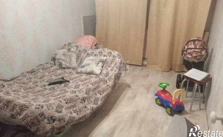 4-комн квартира Абакан, улица Кати Перекрещенко, 13А