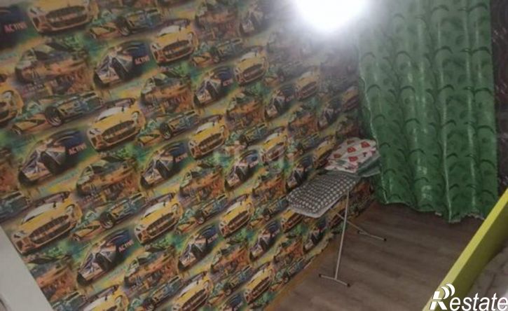 4-комн квартира Абакан, улица Кати Перекрещенко, 13А