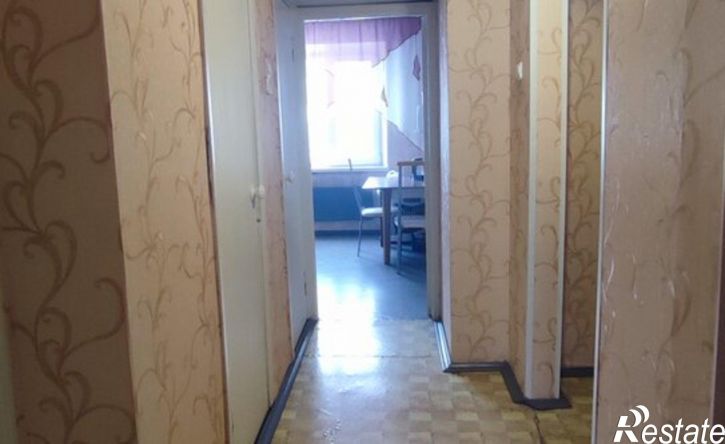 3-комн квартира Саяногорск, микрорайон Интернациональный, 8