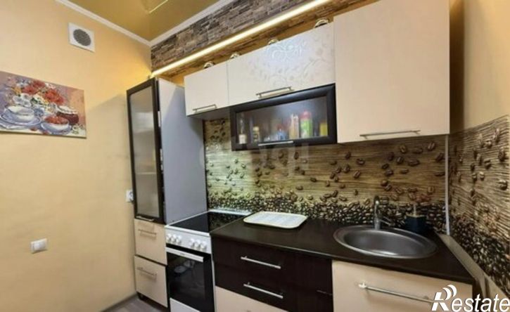 2-комн квартира Черногорск, улица Павлова, 067