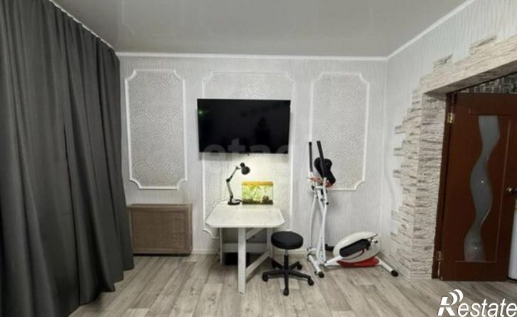 2-комн квартира Черногорск, улица Павлова, 067