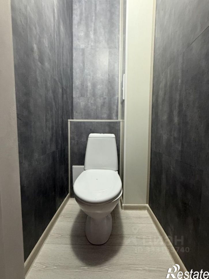 2-комн квартира пр-кт Космонавтов, 18В,  д. 18В