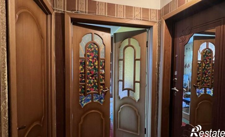2-комн квартира Саяногорск, микрорайон Советский, 9