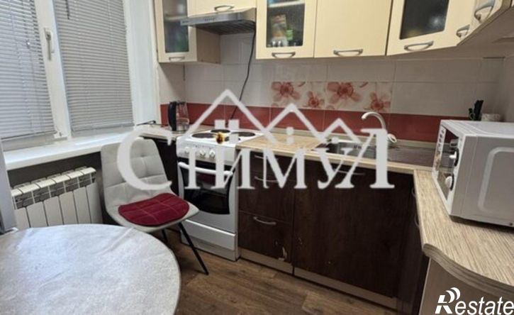 3-комн квартира Черногорск, улица Калинина, 30