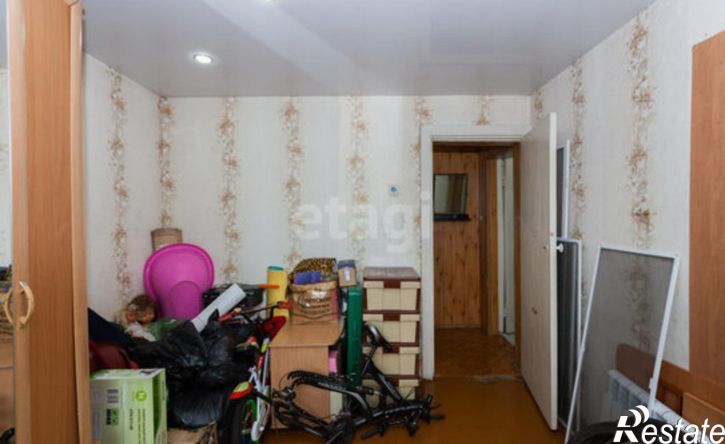 4-комн квартира Абакан, улица Вяткина, 49