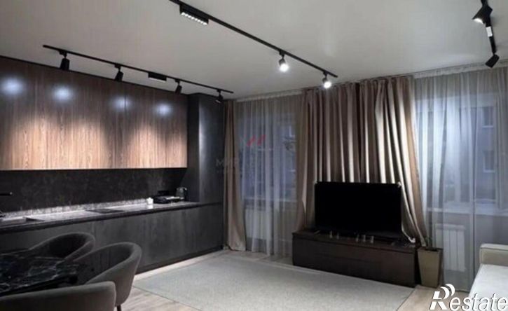 4-комн квартира Абакан, улица Авиаторов, 8