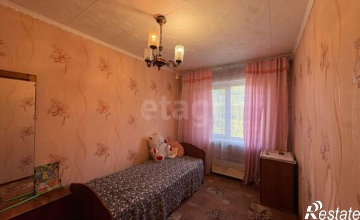 4-комн квартира Черногорск, улица Калинина, 30