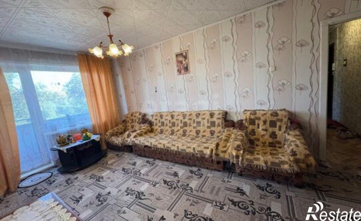 4-комн квартира Черногорск, улица Калинина, 30