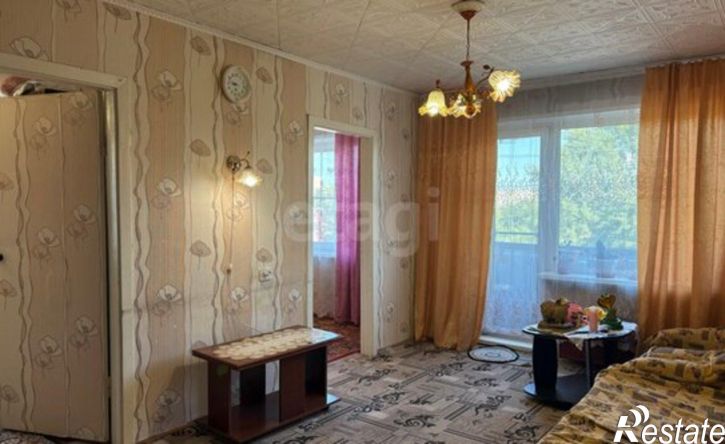 4-комн квартира Черногорск, улица Калинина, 30