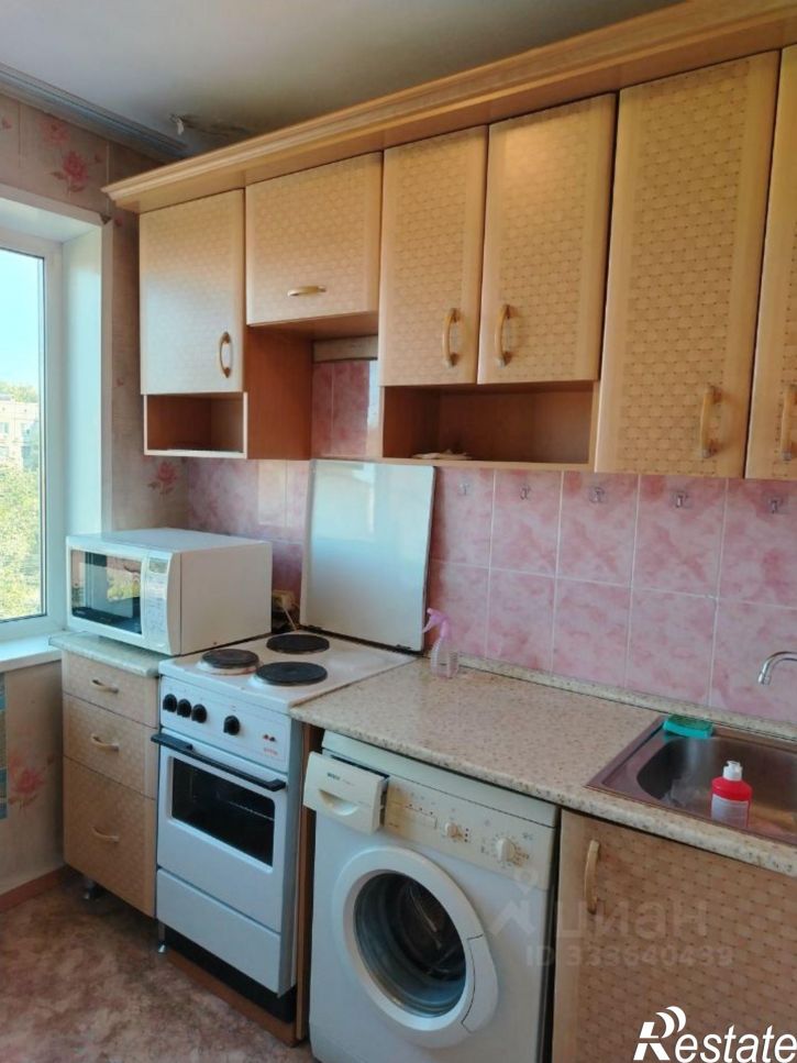 1-комн квартира проспект Космонавтов, 3,  д. 3