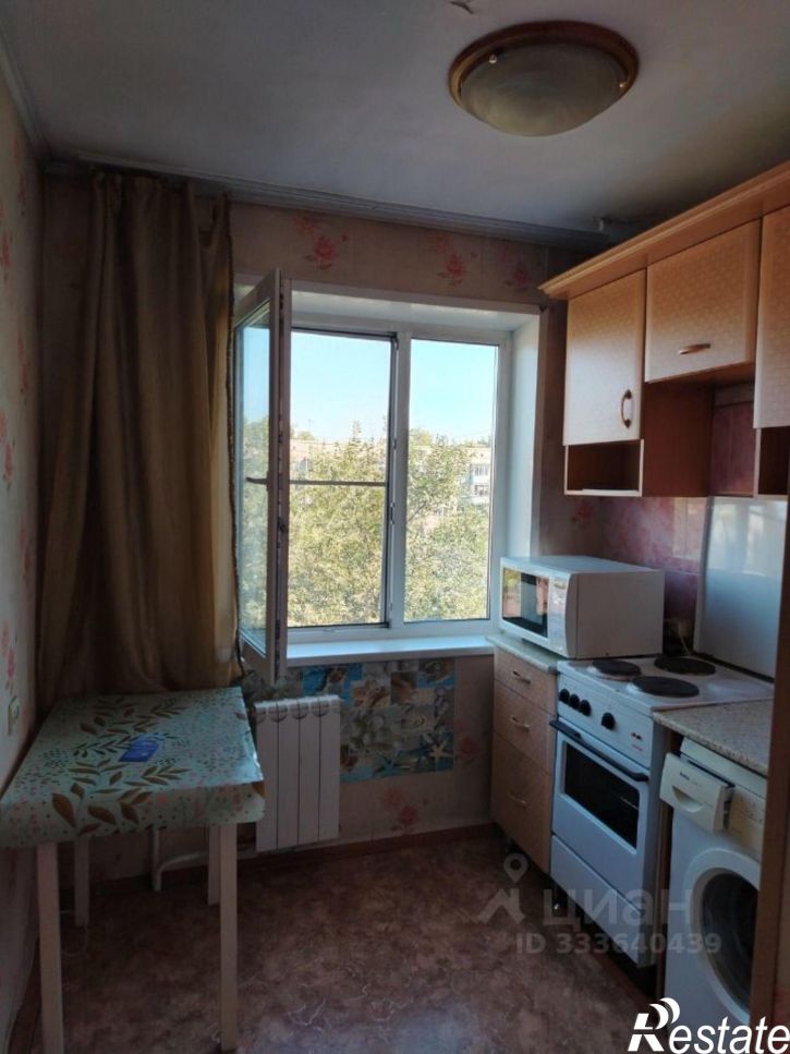 1-комн квартира проспект Космонавтов, 3,  д. 3
