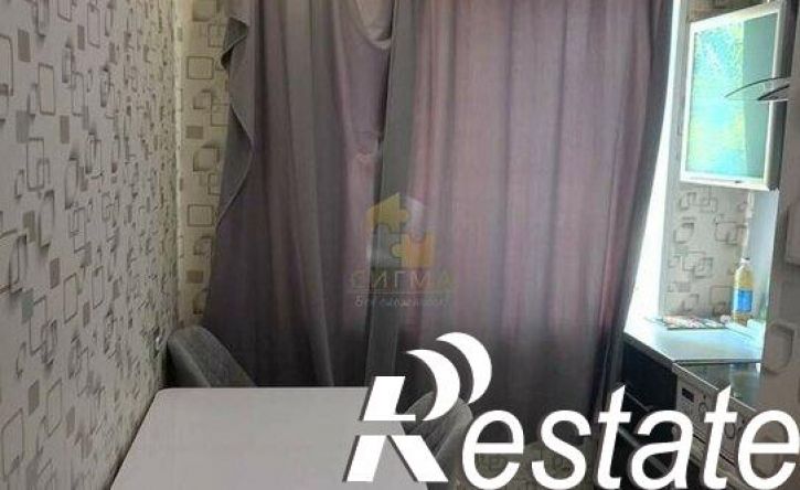 2-комн квартира проспект Космонавтов, 44А,  д. 44А