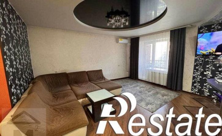 2-комн квартира проспект Космонавтов, 1В,  д. 1В