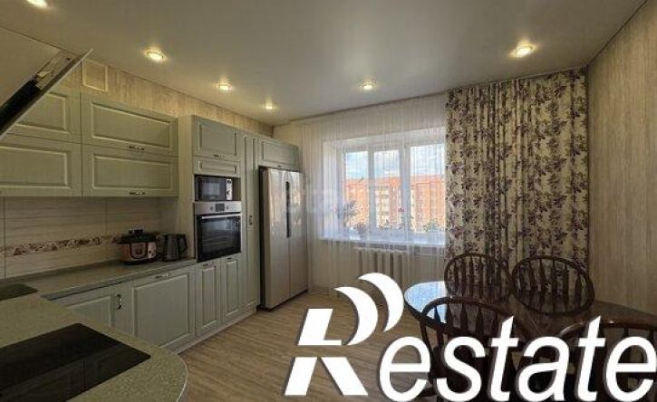 3-комн квартира улица Генерала Тихонова, 6Б,  д. 6Б
