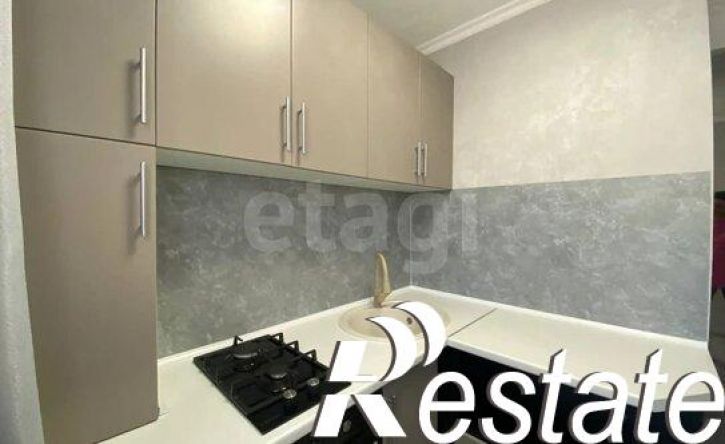 2-комн квартира проспект Космонавтов, 13,  д. 13