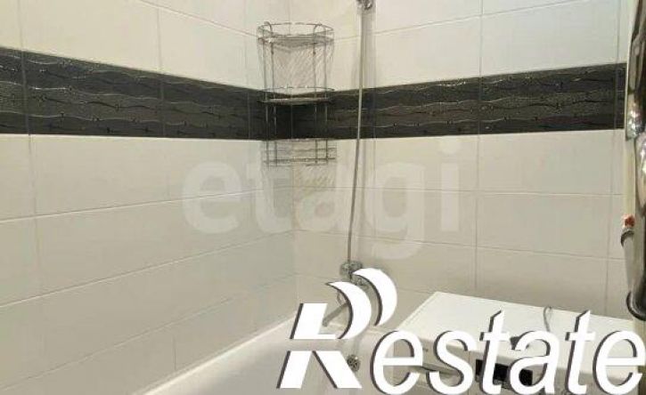 2-комн квартира проспект Космонавтов, 13,  д. 13