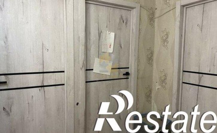 3-комн квартира улица Генерала Тихонова, 31,  д. 31