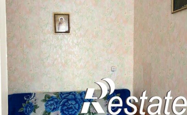 3-комн квартира улица 50 лет Октября, 9,  д. 9
