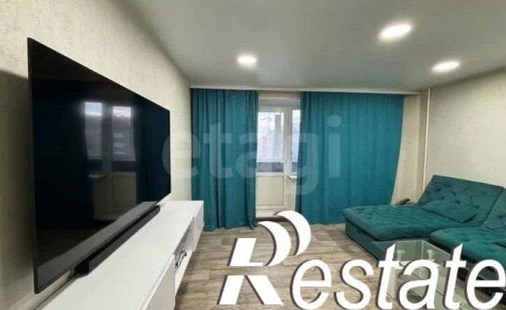 2-комн квартира проспект Космонавтов, 1,  д. 1
