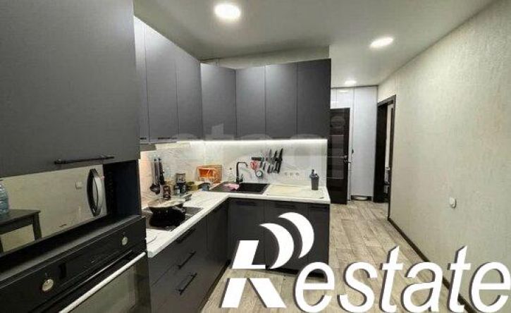 2-комн квартира проспект Космонавтов, 1,  д. 1