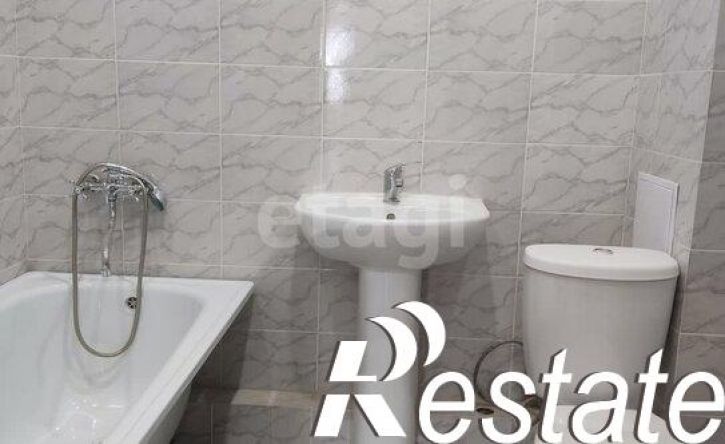 2-комн квартира проспект Космонавтов, 40,  д. 40