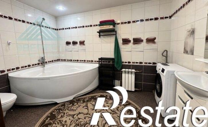 3-комн квартира улица Калинина, 21,  д. 21