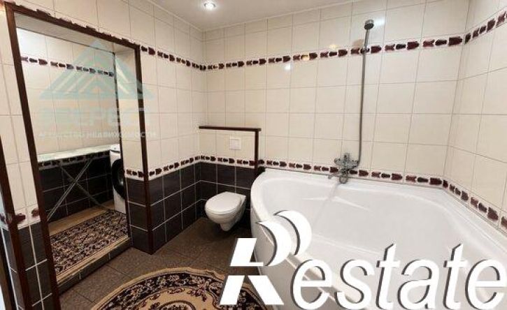 3-комн квартира улица Калинина, 21,  д. 21