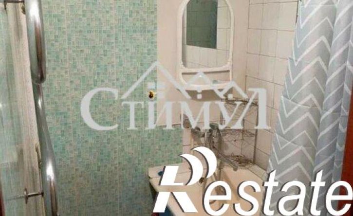 2-комн квартира улица Кирова, 40,  д. 40