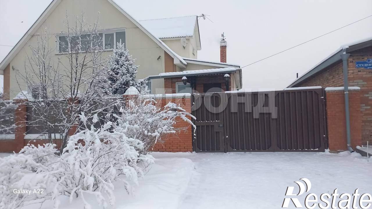 Купить дачу, дом, коттедж за 14 300 000 рублей на Студенческая ул.