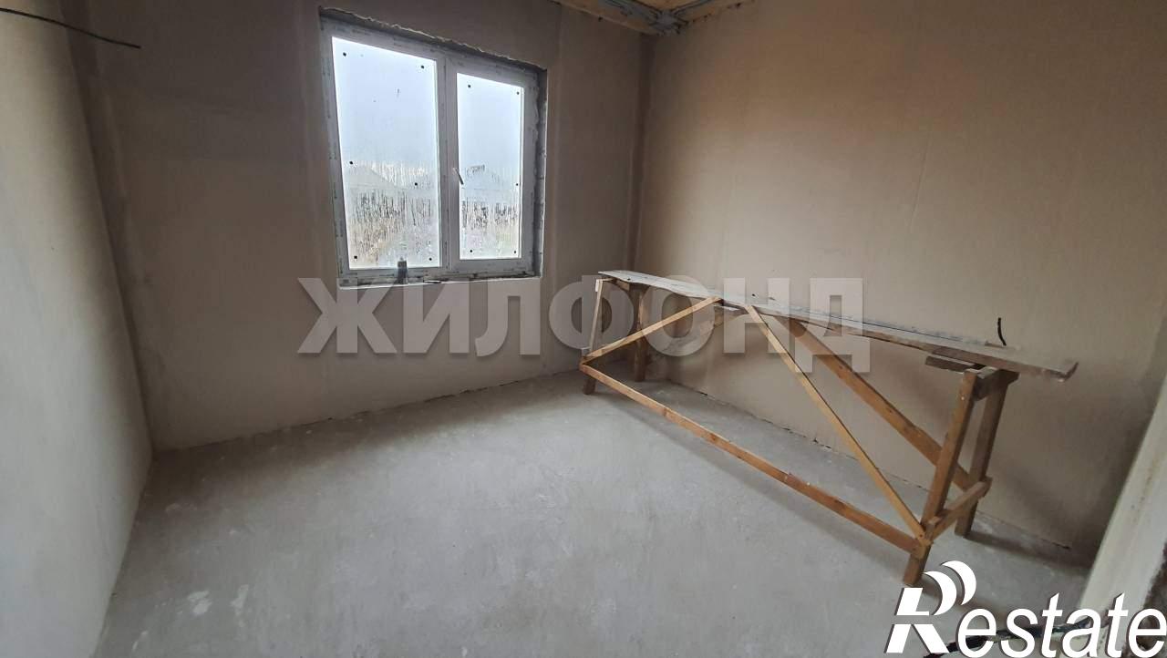 Купить дачу, дом, коттедж за 7 500 000 рублей на Ачинская ул.
