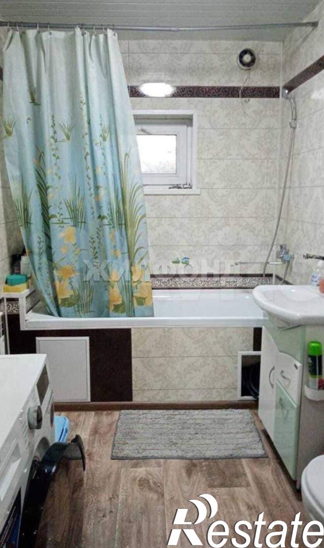 Купить дачу, дом, коттедж за 4 300 000 рублей на 40 лет Победы ул., д.52