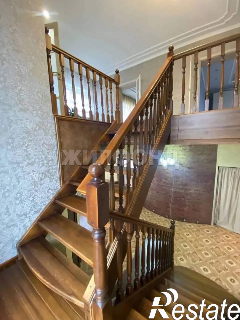 Купить дачу, дом, коттедж за 12 600 000 рублей на Сибирская ул., д.4