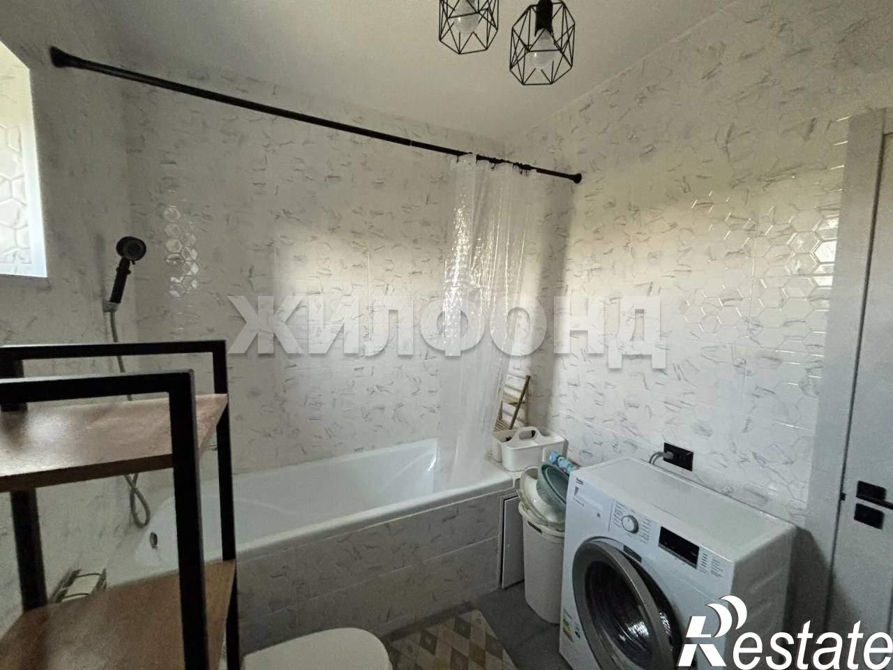 Купить дачу, дом, коттедж за 4 900 000 рублей на Костякова И.М. ул.
