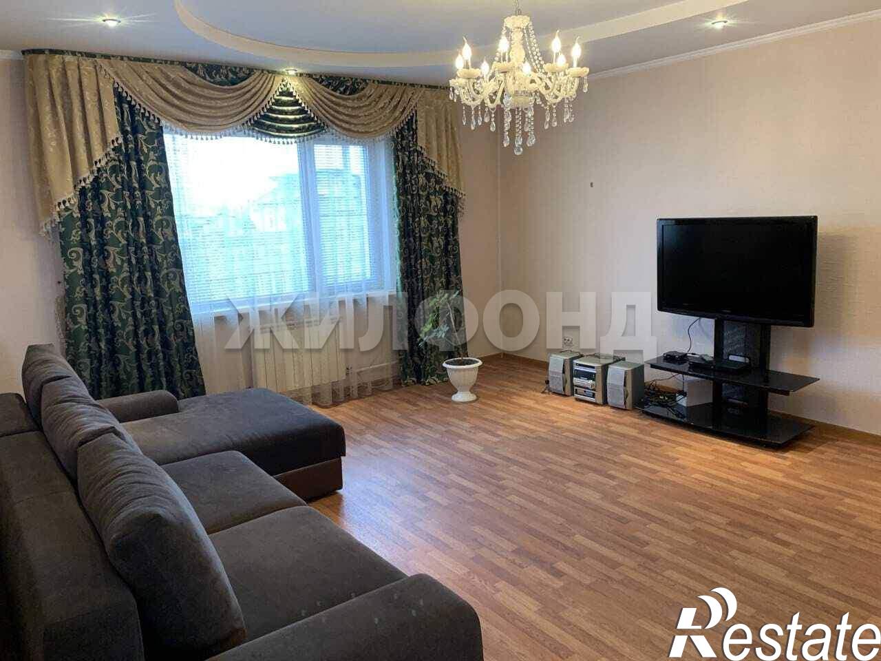 Купить дачу, дом, коттедж за 6 800 000 рублей на Московская ул.