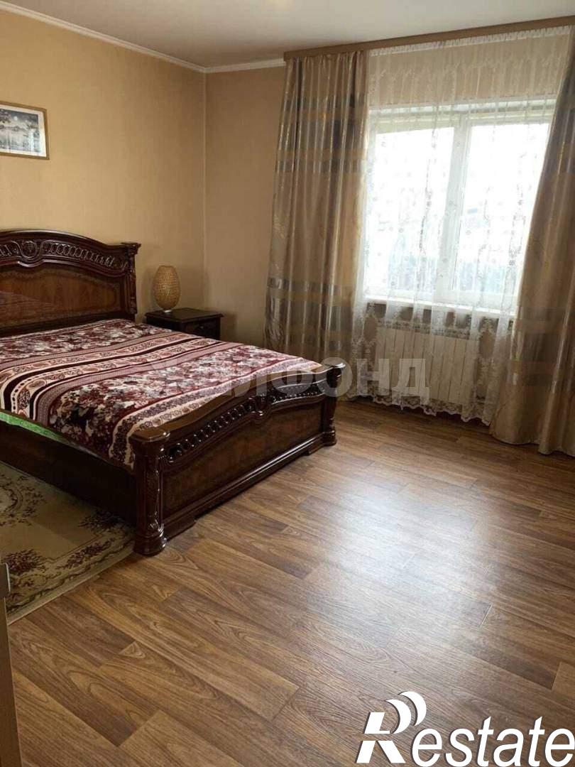 Купить дачу, дом, коттедж за 6 800 000 рублей на Московская ул.