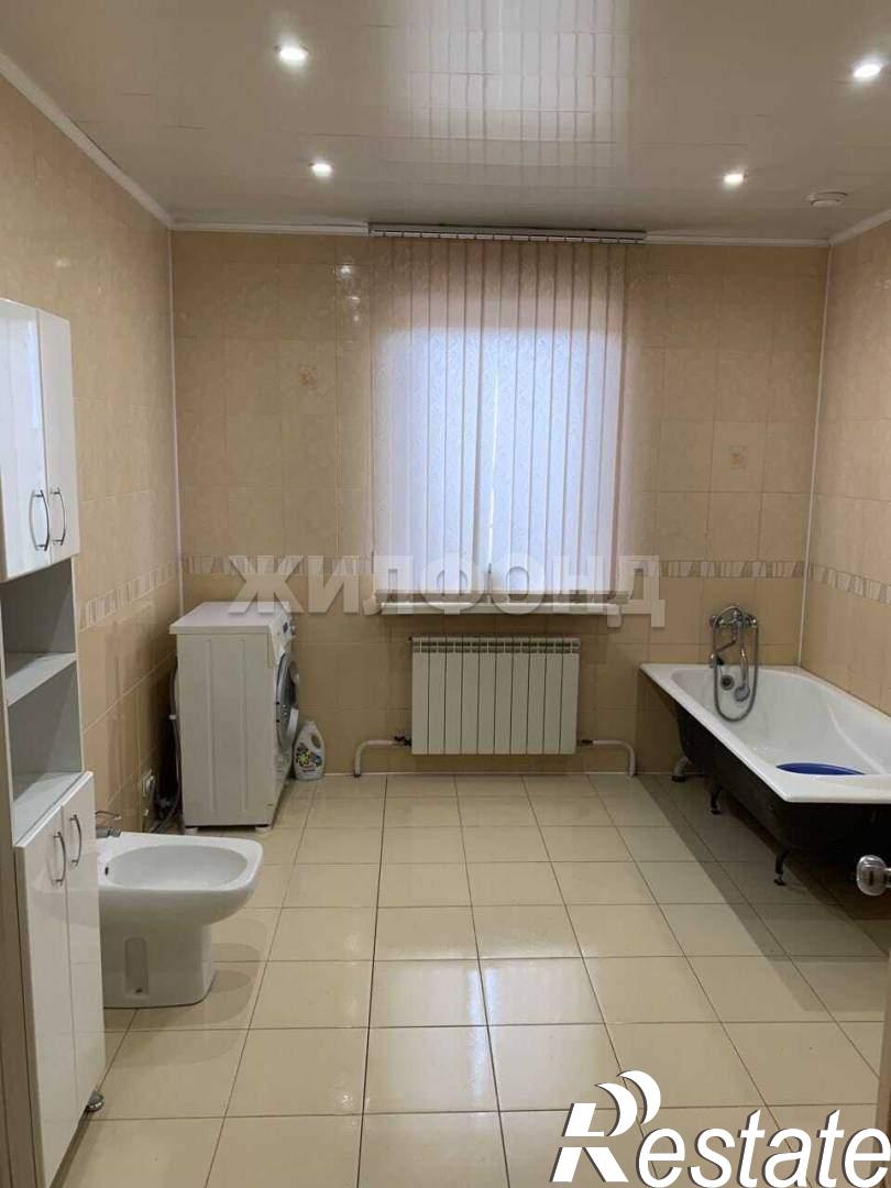 Купить дачу, дом, коттедж за 6 800 000 рублей на Московская ул.