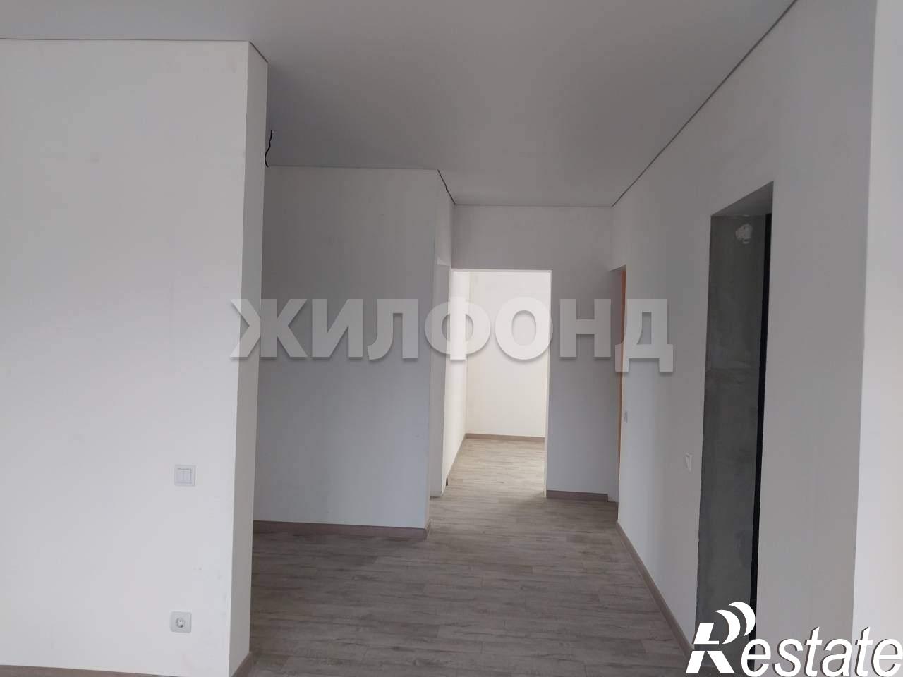 Купить дачу, дом, коттедж за 5 300 000 рублей на Тепличная ул.