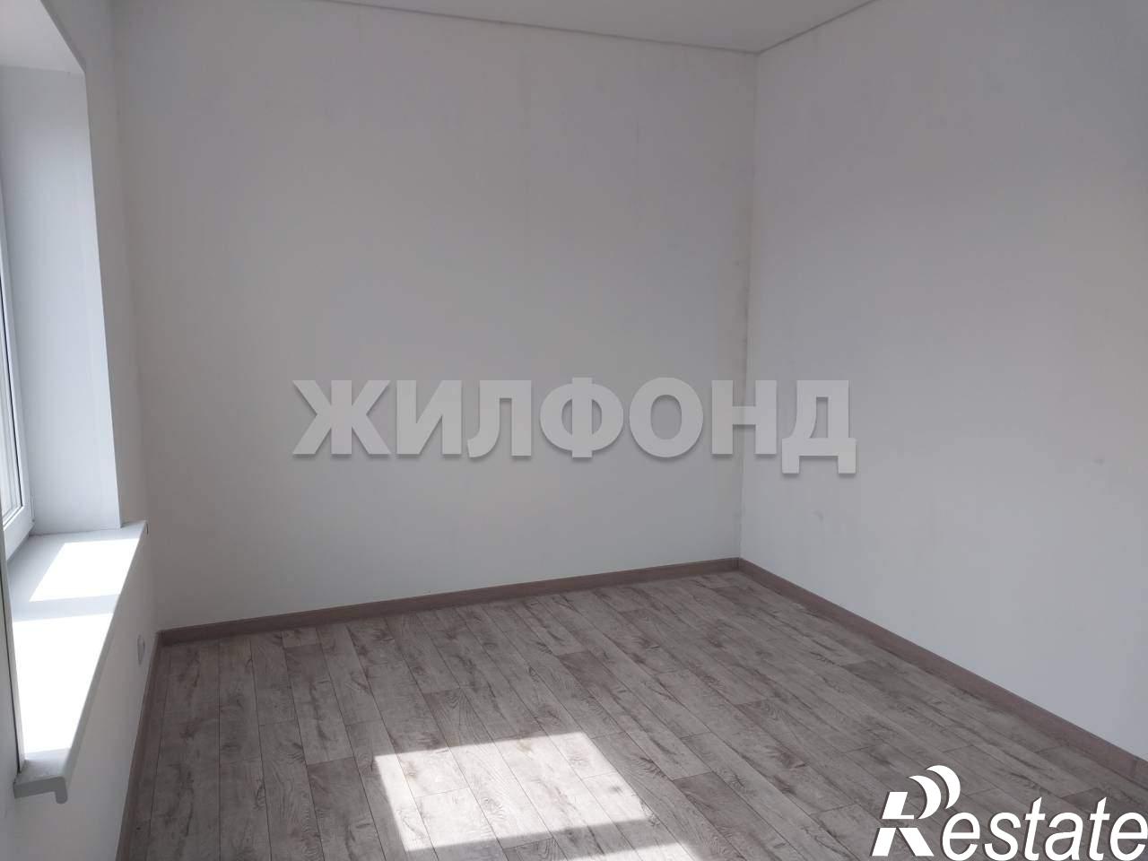 Купить дачу, дом, коттедж за 5 300 000 рублей на Тепличная ул.
