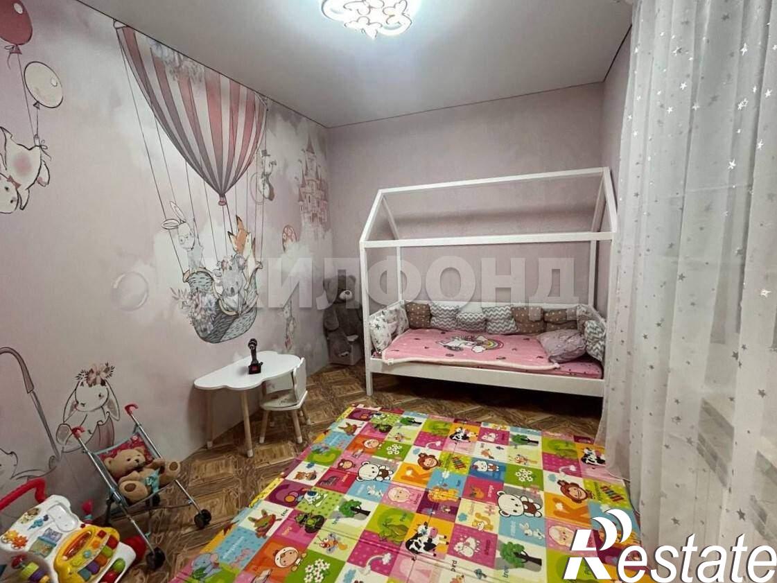 Купить дачу, дом, коттедж за 5 100 000 рублей на Октябрьская ул.
