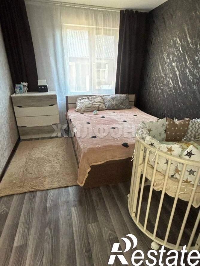 Купить дачу, дом, коттедж за 5 100 000 рублей на Октябрьская ул.